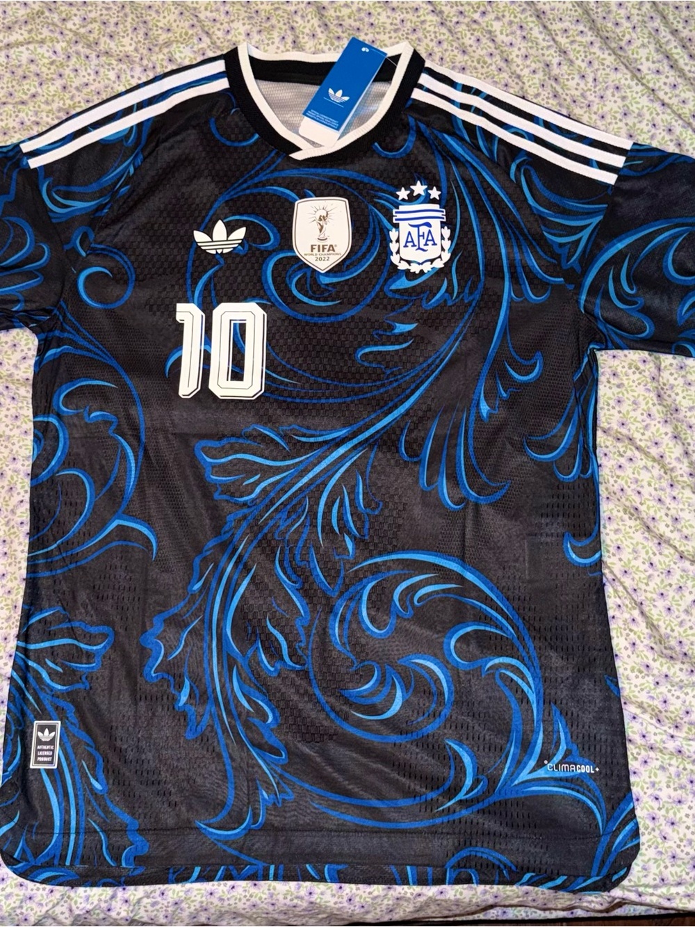 ARGENTINA 2026 WORLD CUP AWAY MESSI #10 SLIM FIT - Picture 2 of 5